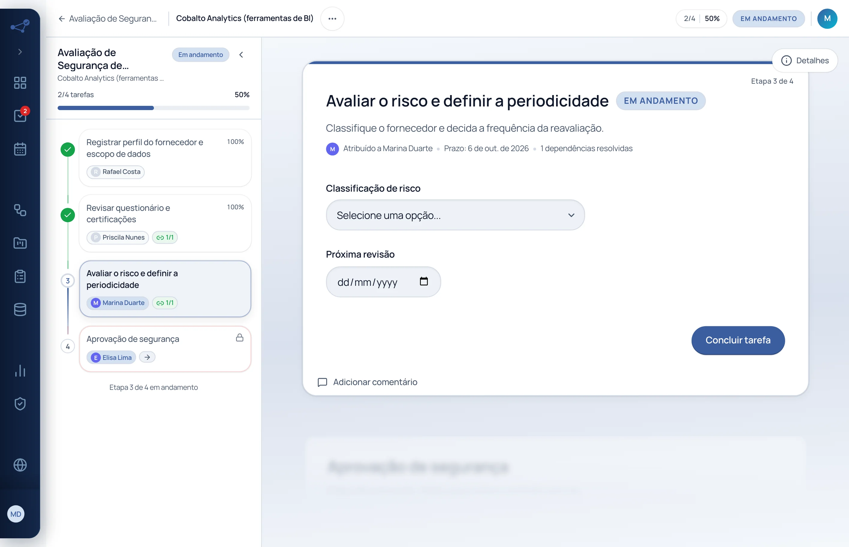Uma execução de Flow em andamento, com a lista de etapas e a etapa atual aberta